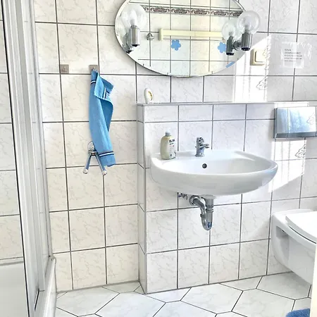 Rudenblick Apartman *